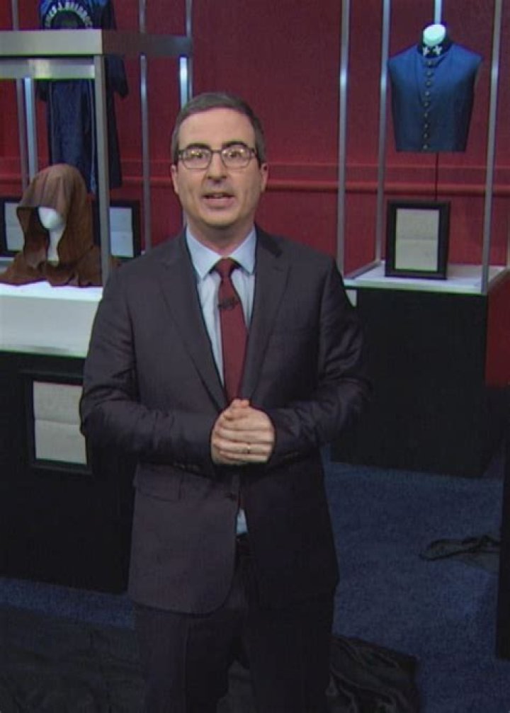 
John Oliver Height, Weight, Net Worth, Age, Birthday, Wikipedia, Who, Nationality, Biography 