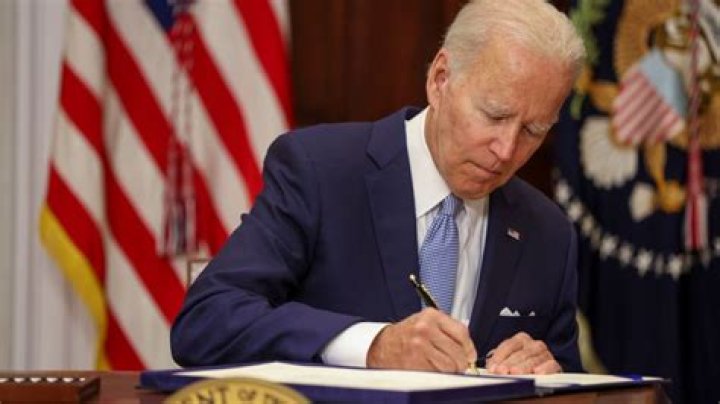 
President Biden Signs Bipartisan Gun Control Bill Into Law 