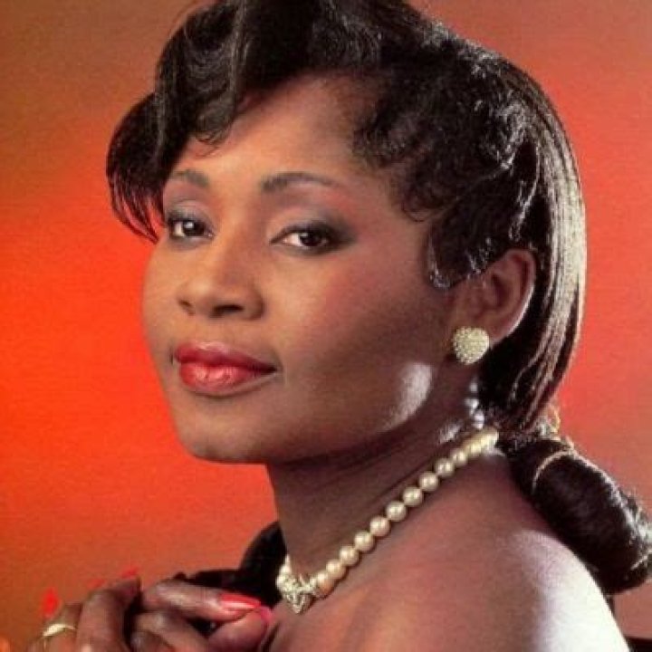 
Who Is M’bilia Bel Husband? Singer Married Life: Family And Net Worth Details 